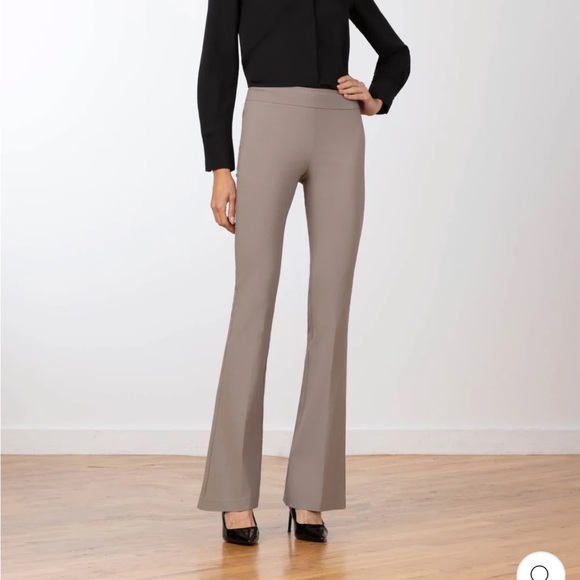 Avenue Montaigne Bellini Flare Pant Signature Stone size 2 - Picture 3 of 8